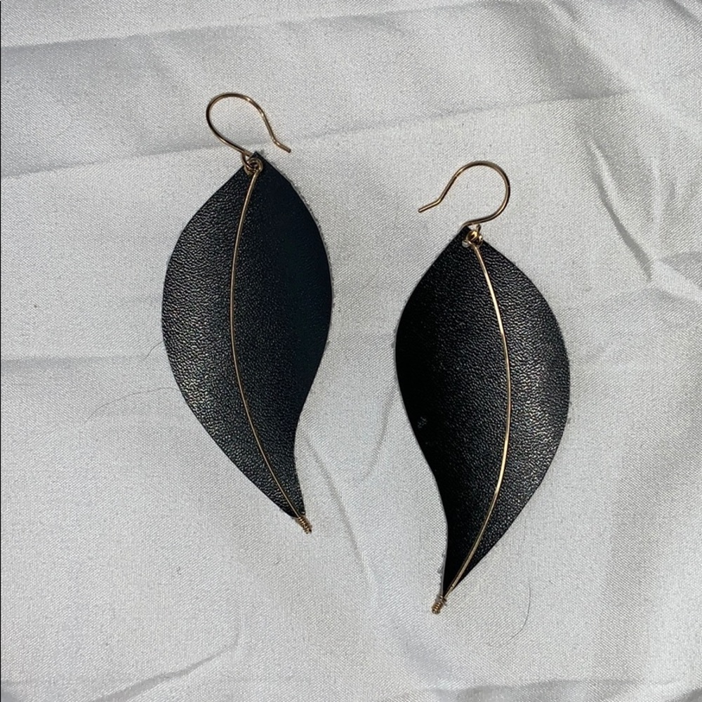 Leather & gold dangle earrings